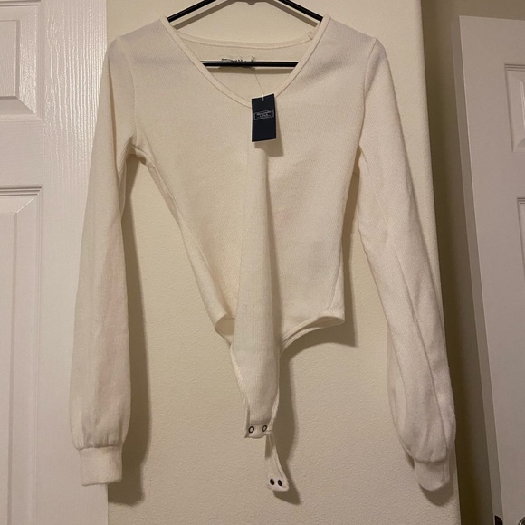 Abercrombie & Fitch Sweaters | Abercrombie White Vneck Bodysuit | Poshmark